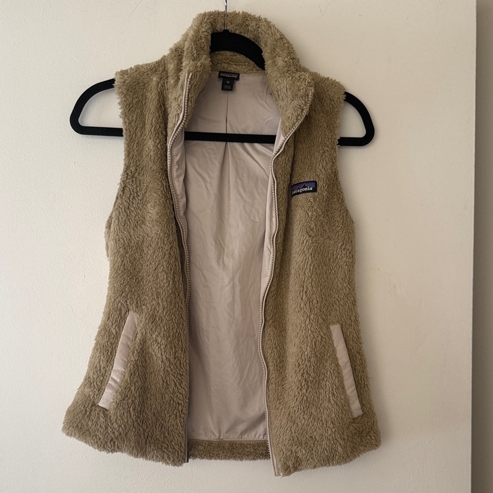 Patagonia Women's Beige Fleece Vest